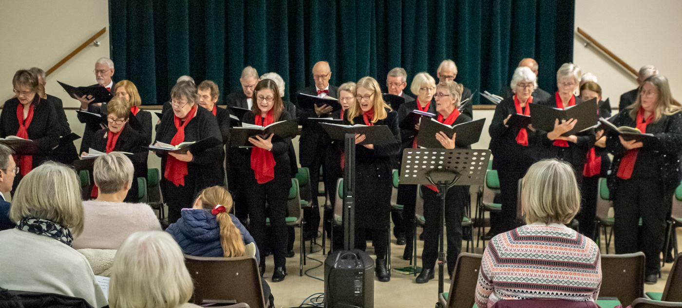 Ashford Invicta Singers at Weald Rotary concert