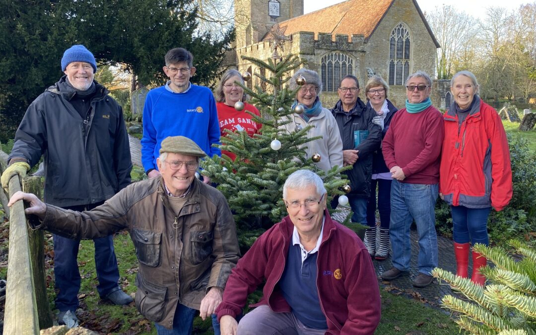 Club members light up 110 Headcorn Christmas Trees